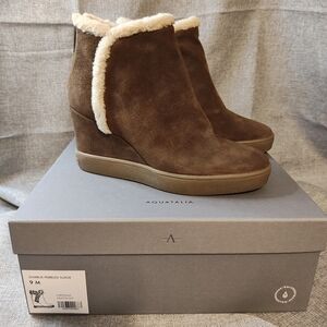 AQUATALIA Women's boots, NWT, Size 9